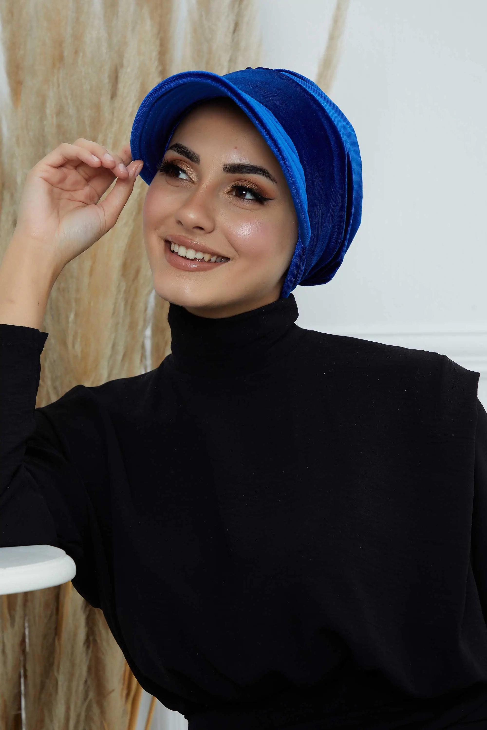 Siperlikli Kadife Şapka Bone,B-73K